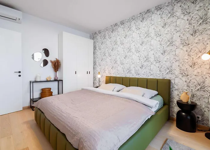 Skyline River & Eurovea Tower 브라티슬라바