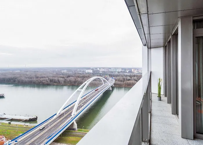Skyline River & Eurovea Tower 公寓 布拉迪斯拉发